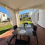 شقة Su Nuraghe House