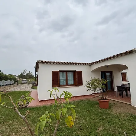 Su Nuraghe House Apartment *
