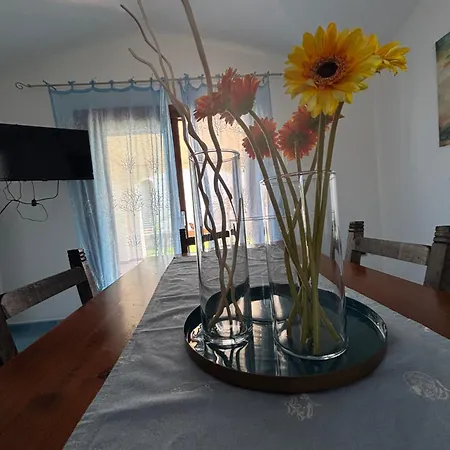 Su Nuraghe House טנאונלה